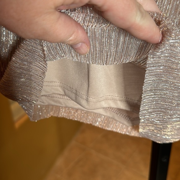 Must Have Rose Gold Metallic Sparkle Shorts Size Large Festival Party NYE Lined - Picture 4 of 7